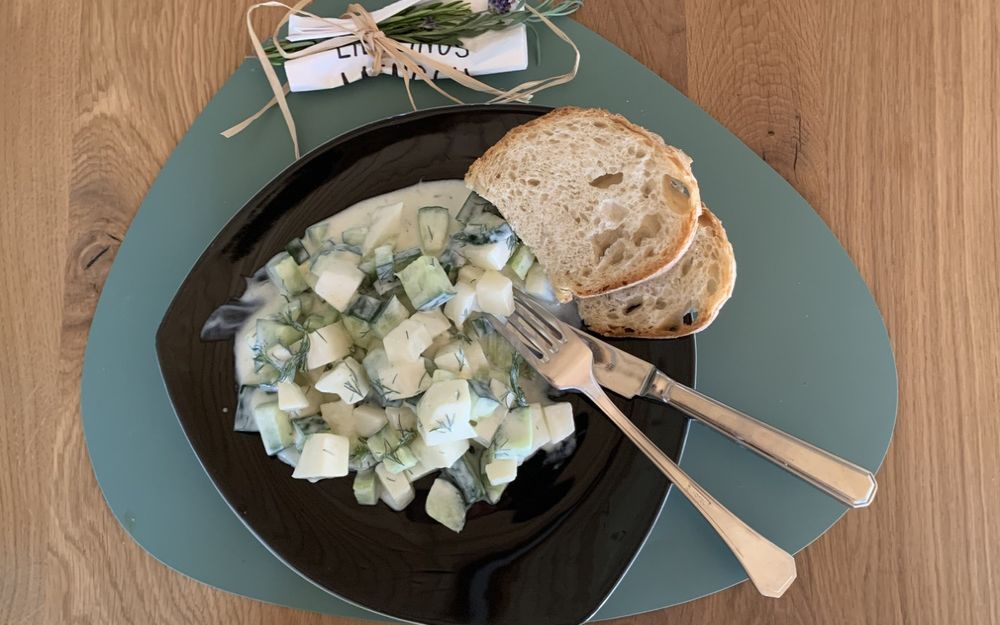 Honigmelonen-Gurken-Salat