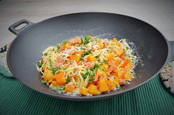 Kürbis mit Pasta