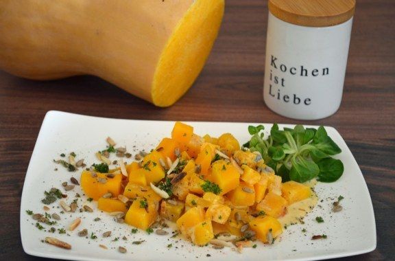 Kürbis in Salbei