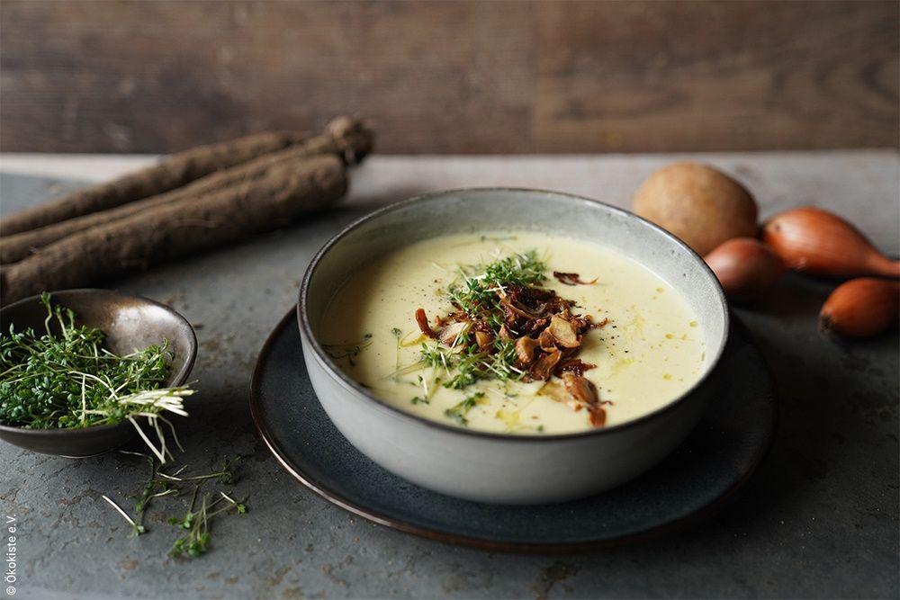 Schwarzwurzelsuppe mit Topping